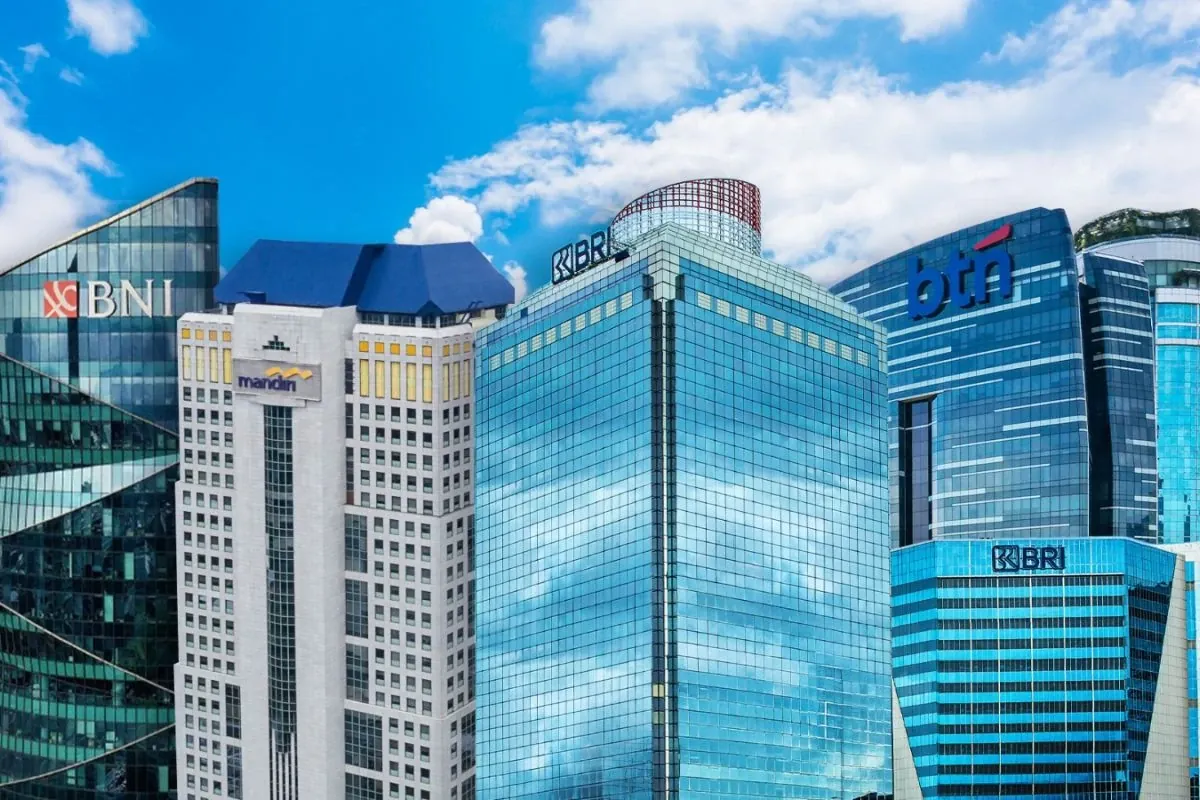 Banking & Financial Services